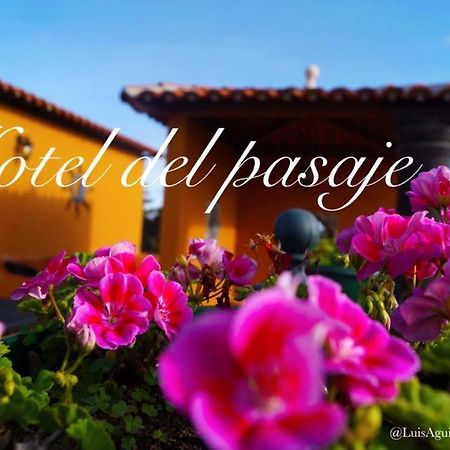 קומיטן דה דומינגז Hotel Del Pasaje Morales מראה חיצוני תמונה