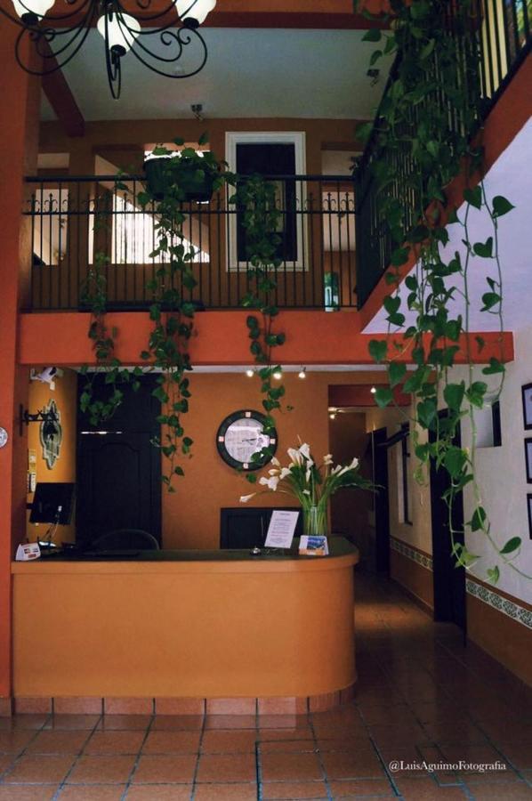 קומיטן דה דומינגז Hotel Del Pasaje Morales מראה חיצוני תמונה